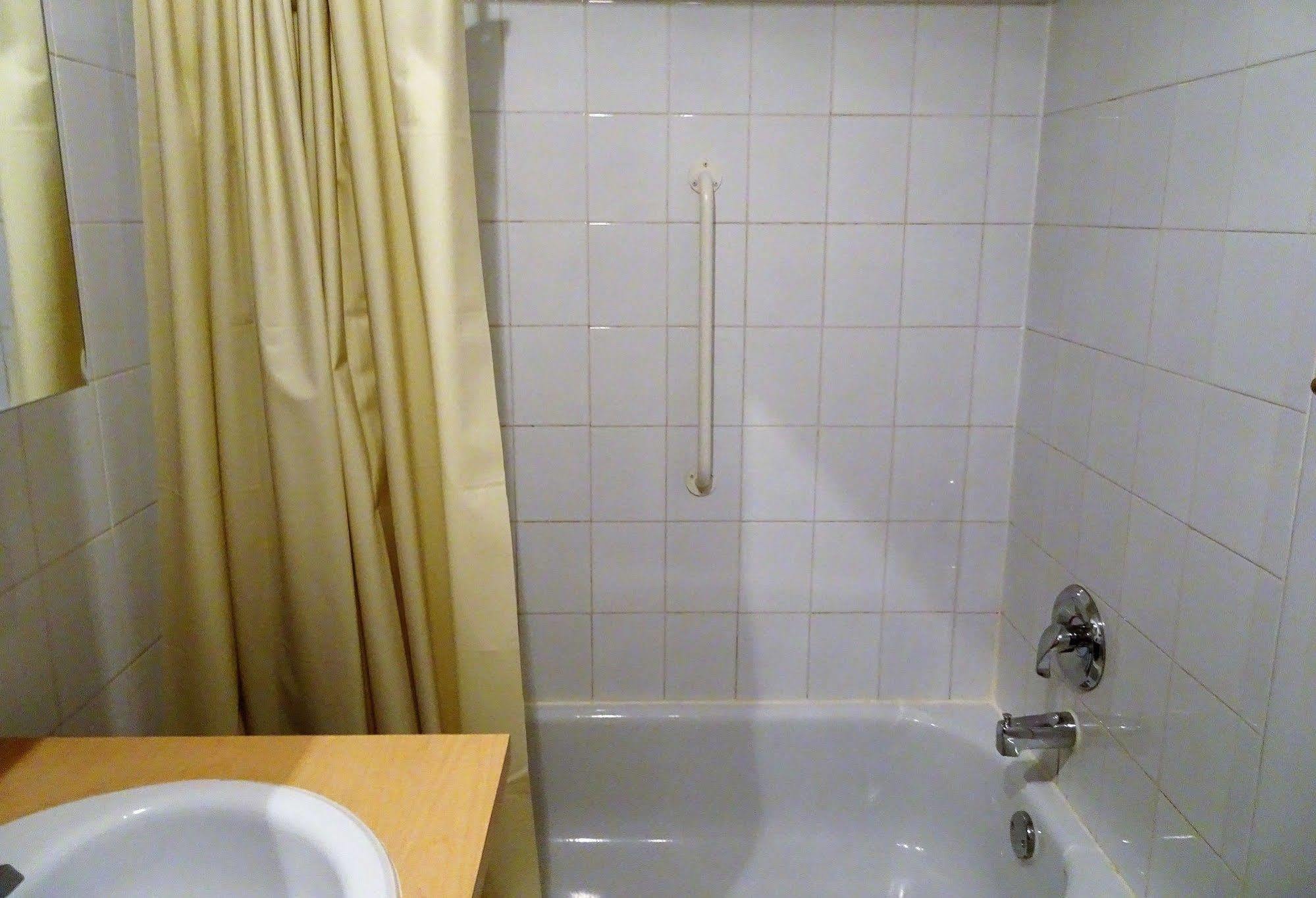 Hotel Abri Du Voyageur Montréal Eksteriør billede